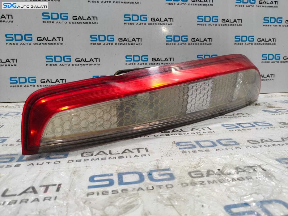 Stop Lampa Tripla Dreapta Ford Focus 2 FL Facelift 2007 - 2010 Cod 8M51-13N004-A [L4878]