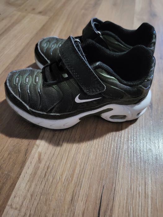 Vând incaltaminte Nike air originali