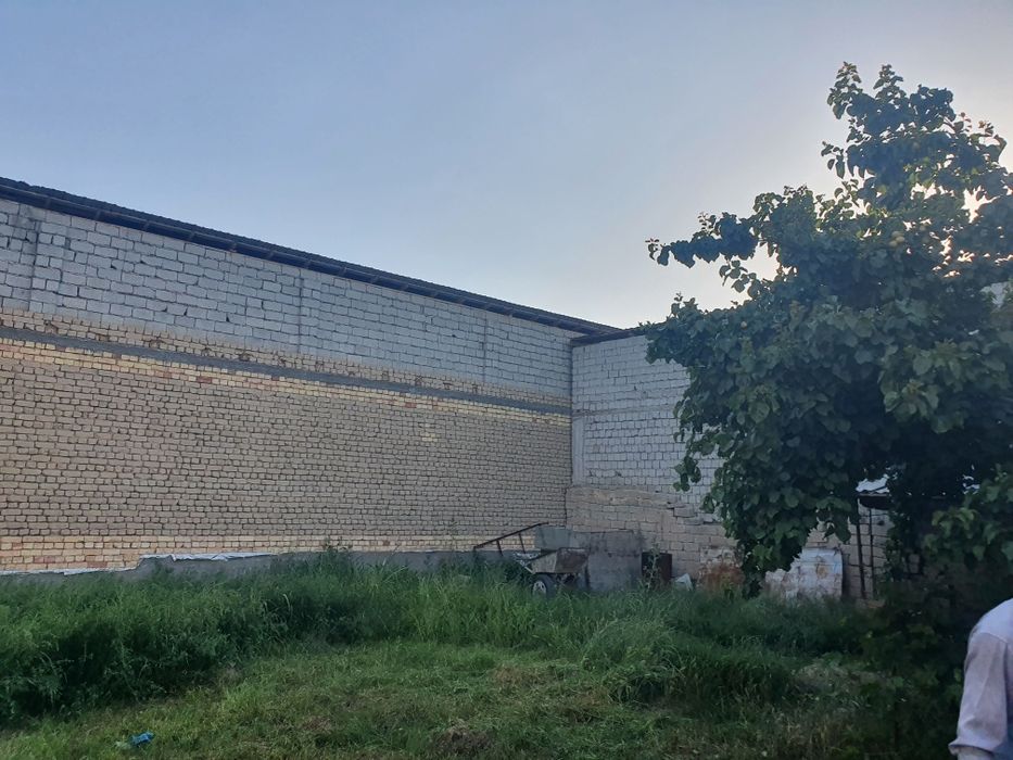 Uchastka sotiladi 9.7 sotik