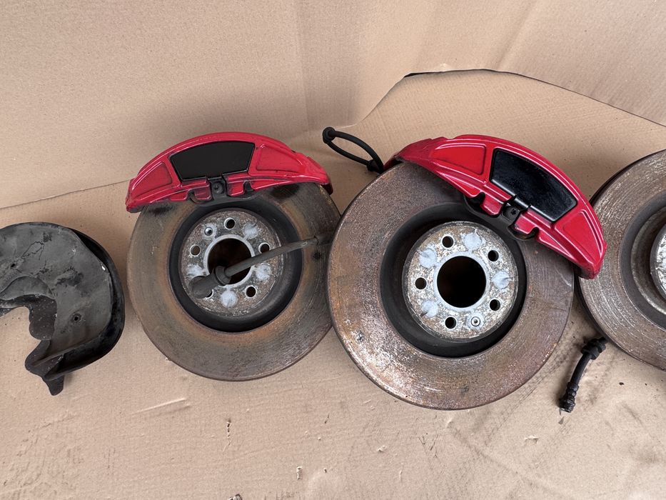 Kit etrieri complet audi 356 fata 330 spate montati pe a7 competion