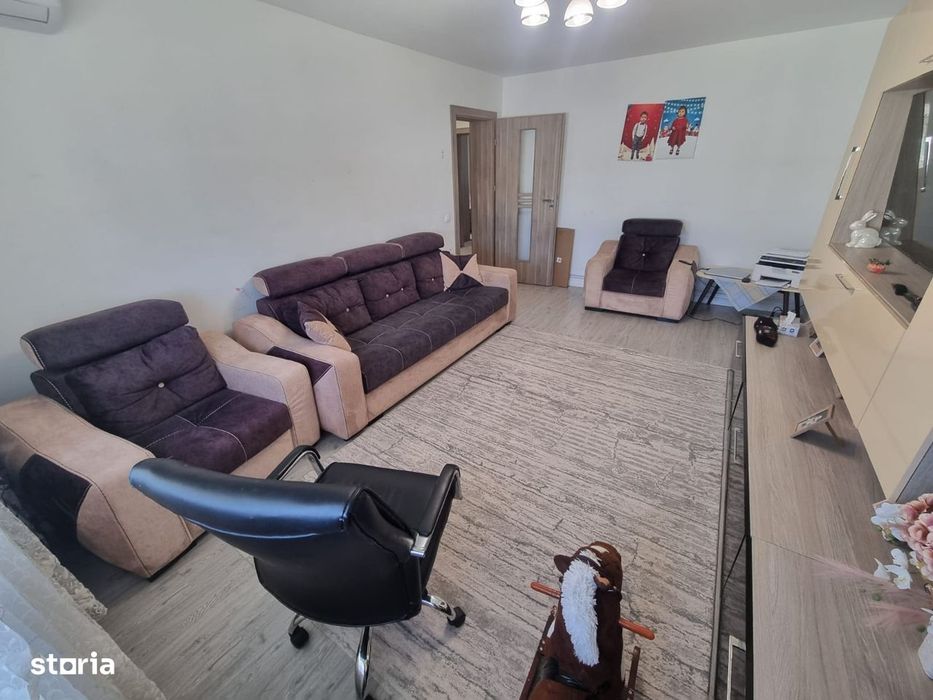 Apartament 3 camere,79 mp,2 băi,garaj,boxă,Deva-ultracentral