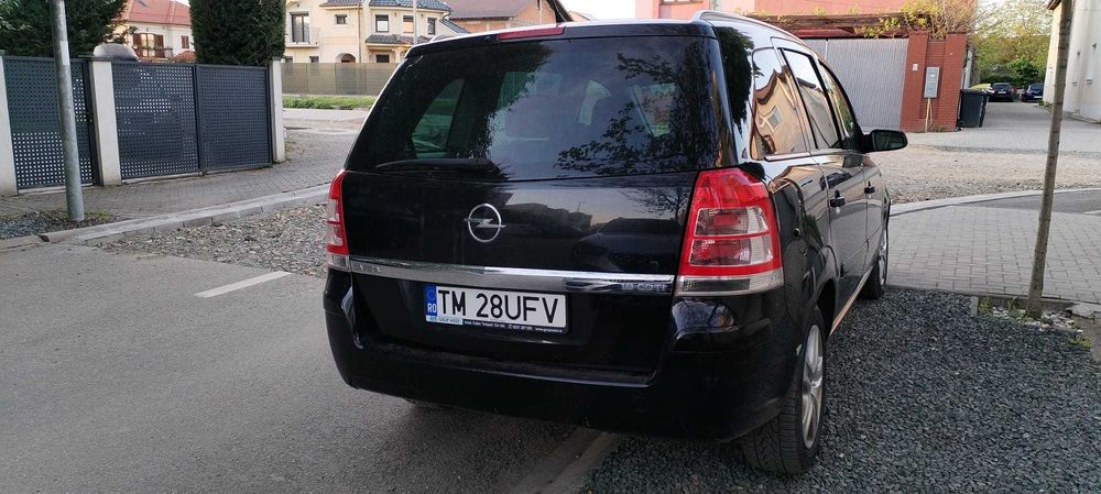 Opel Zafira B 1.9 CDTI 2008