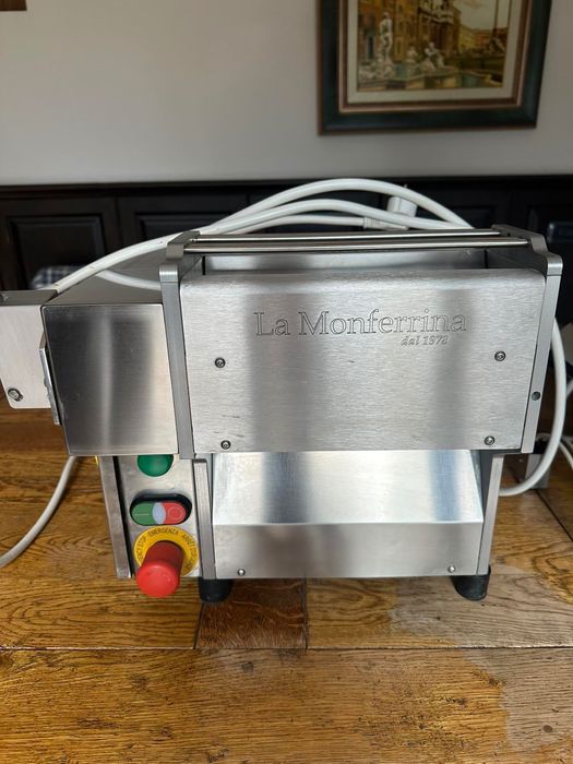 Машина за паста “La Monferrina Nina”