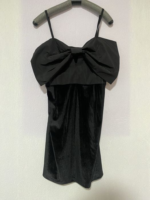 Къса черна рокля Calliope