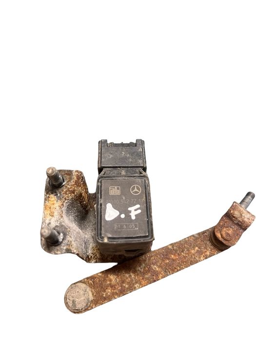 Senzor Dreapta Fata Mercedes-Benz S-Class Ii W221, C215 2005 - 2013 A0