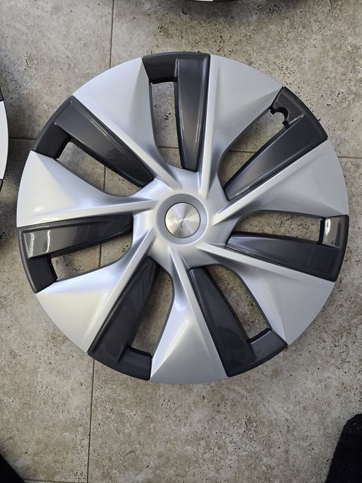 Capace originale Tesla Jante Gemini 19