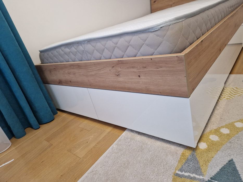 Pat dormitor cu sertare +noptiera 120x200