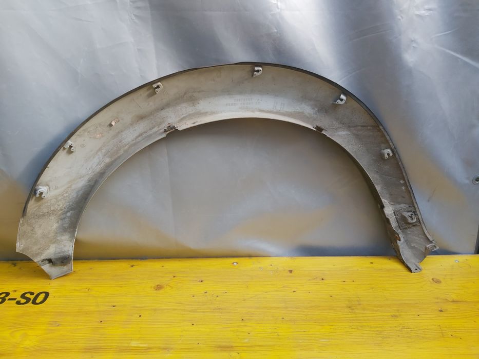 Лайсна калник задна дясна митсубиши л200 Mitsubishi L200