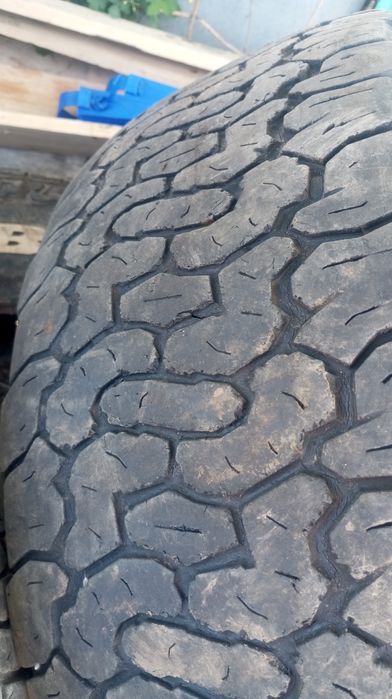 Шины 265/70 R16.