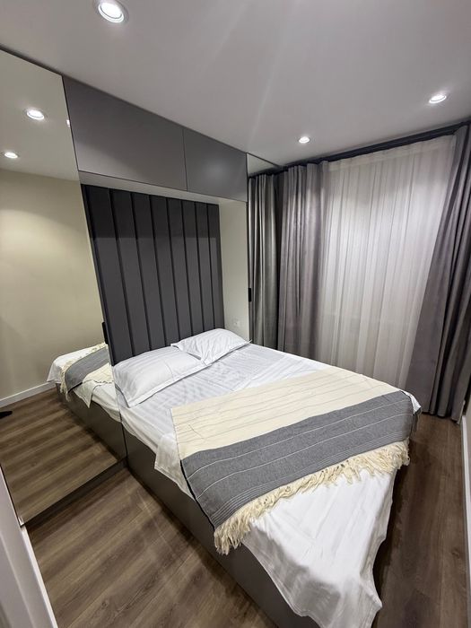 Срочно , 1в2/2/5 Шота Руставели , гостиница России