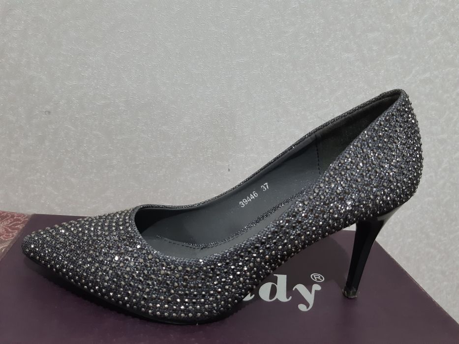 Туфли, босоножки