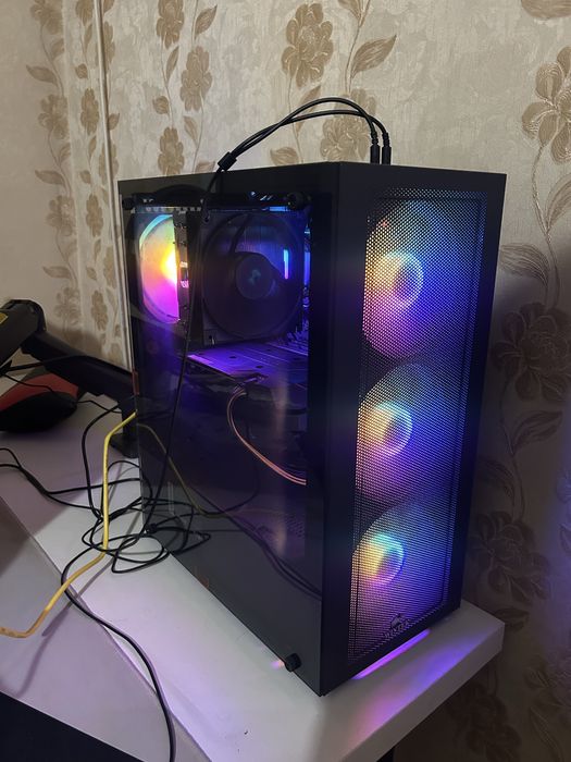 Продаётся игровой ПК, есть торг