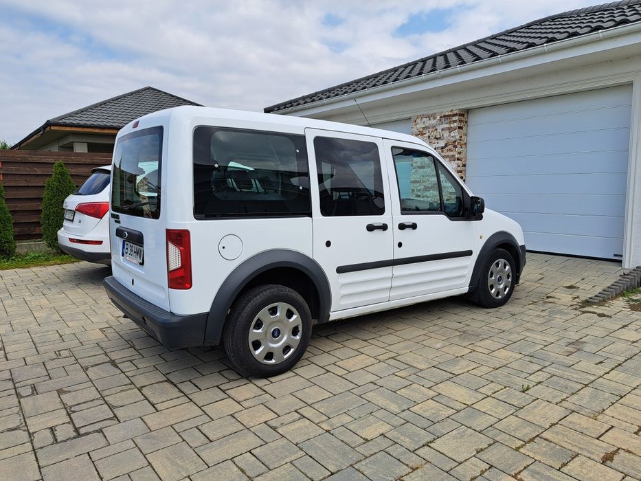 Ford Transit  Connect 5 locuri