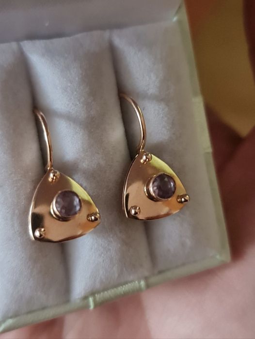 Золотые серьги 583 пробы с александритом