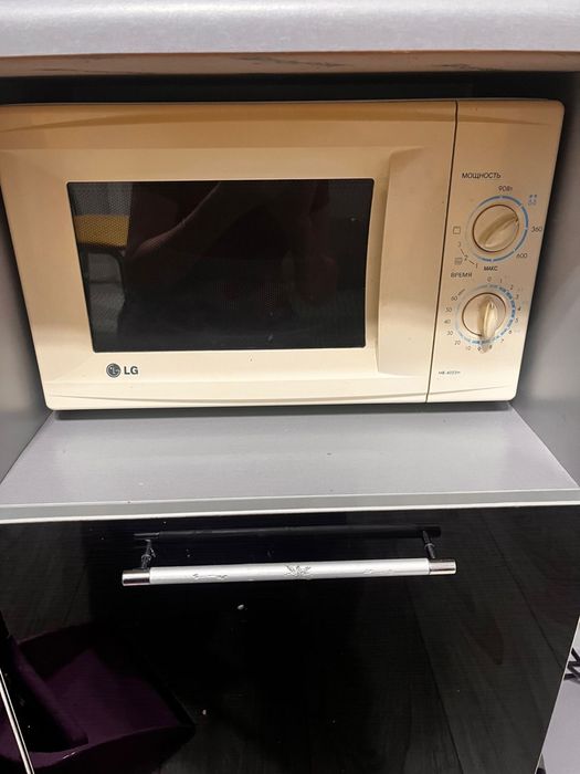 Микроволновая печь