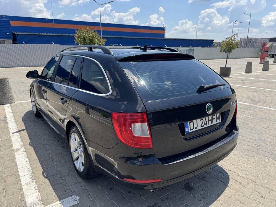 Vand Skoda Superb 2013