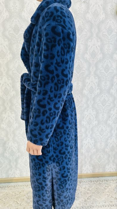 Продам шубу за 10000тг