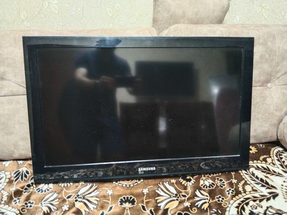 ЖК HD телевизор 32-Samsung