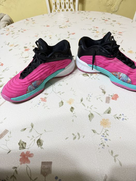 Баскетбольная обувь Luka 3 .