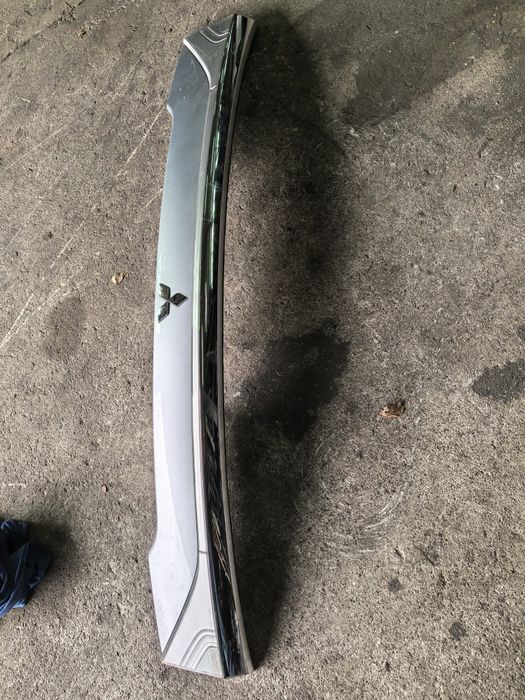 Стоп/Стопове/Лайстна за заден капак за, Mitsubishi Outlander II