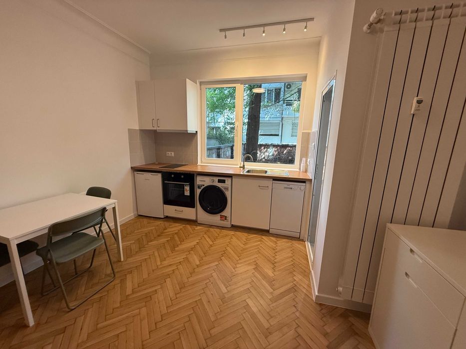 Дава се под наем Двустаен апартамент в София, 7-ми 11-ти километър - 55 кв.м за 750 € - Снимка #3