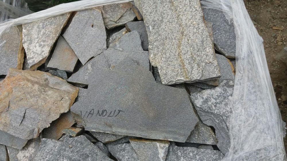 Vand piatra naturala