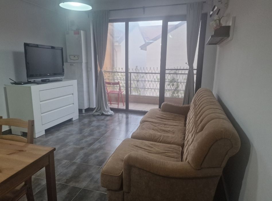 Inchiriez apartament 2 camere