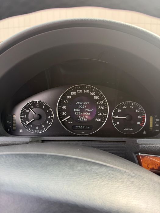 Mercedes E200 kompresor