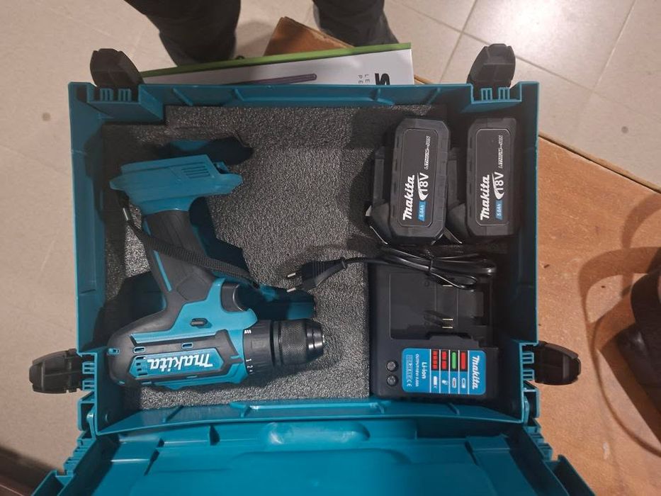 Оригинална макита с 24 месеца гаранция Makita 18 v