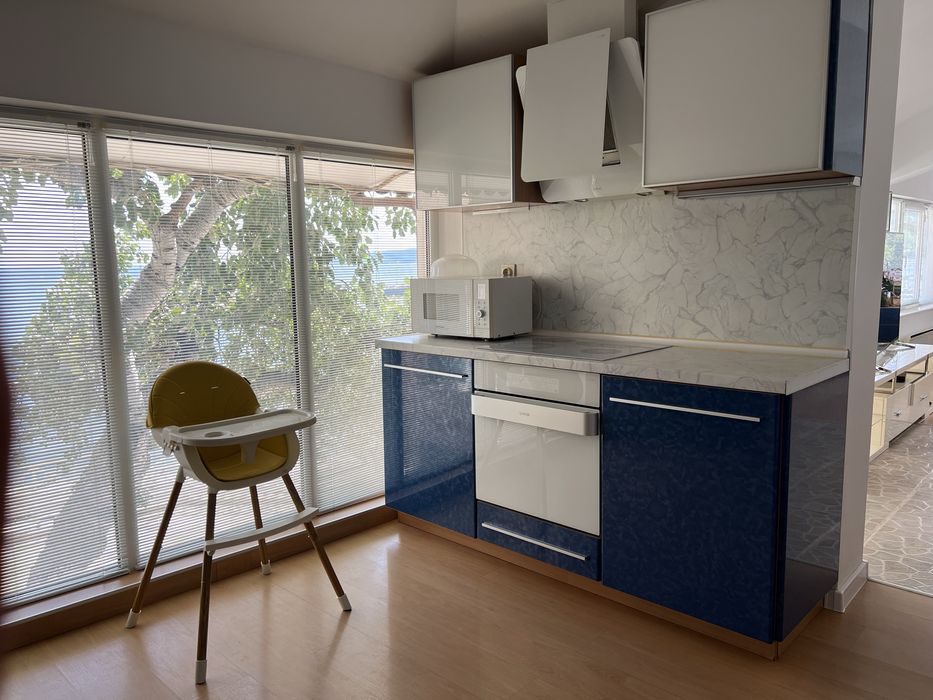 Дава се под наем Етаж от къща в Балчик - 200 кв.м за 229.5 € - Снимка #4