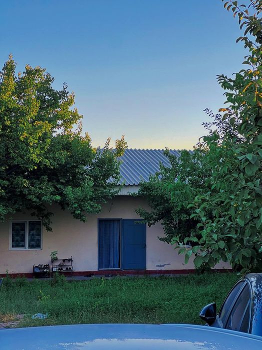 Srochna 7.5 sotix 3 xona uy sotiladi