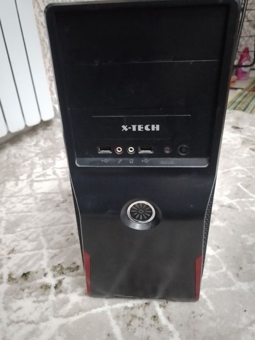 Kopyuter kase hamma narsasi ichida