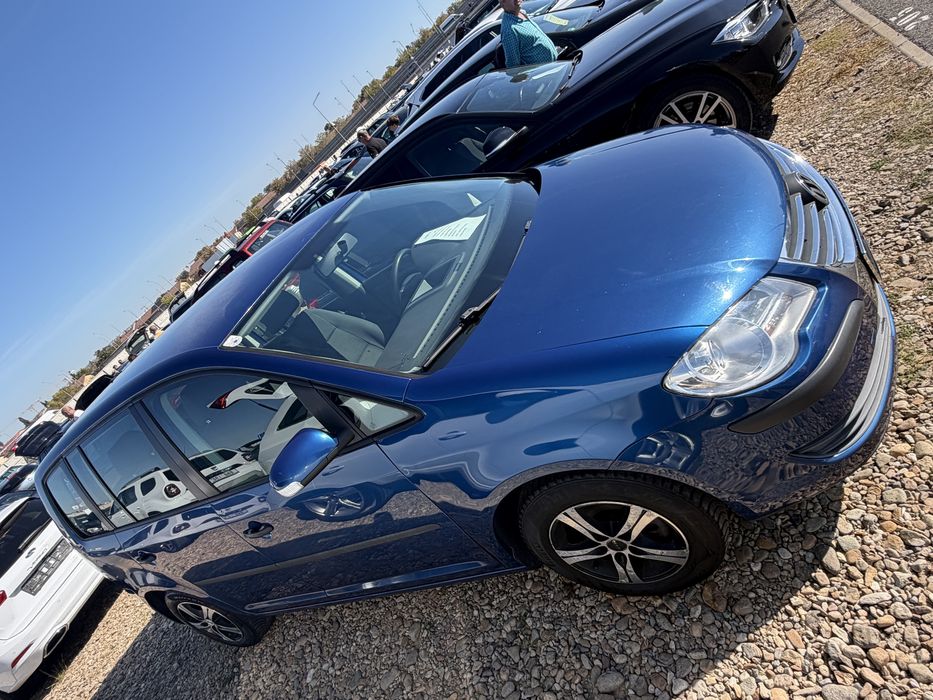 VOLKSWAGEN Touran 2009 — imagine 3