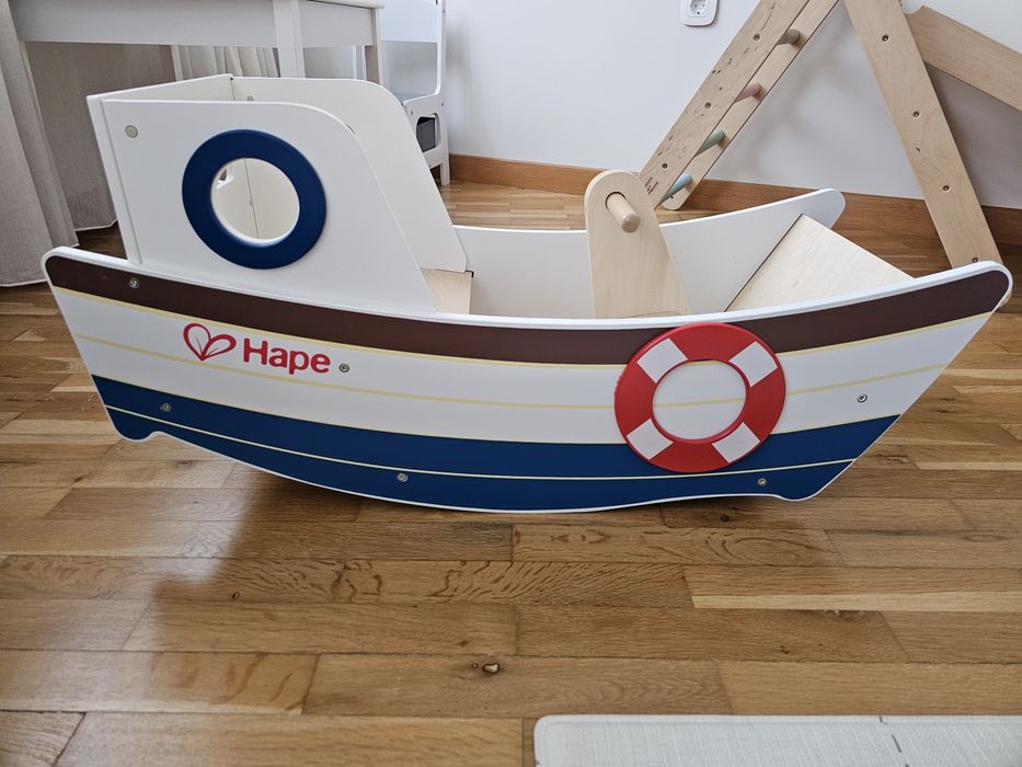 Дървена люлка Hape