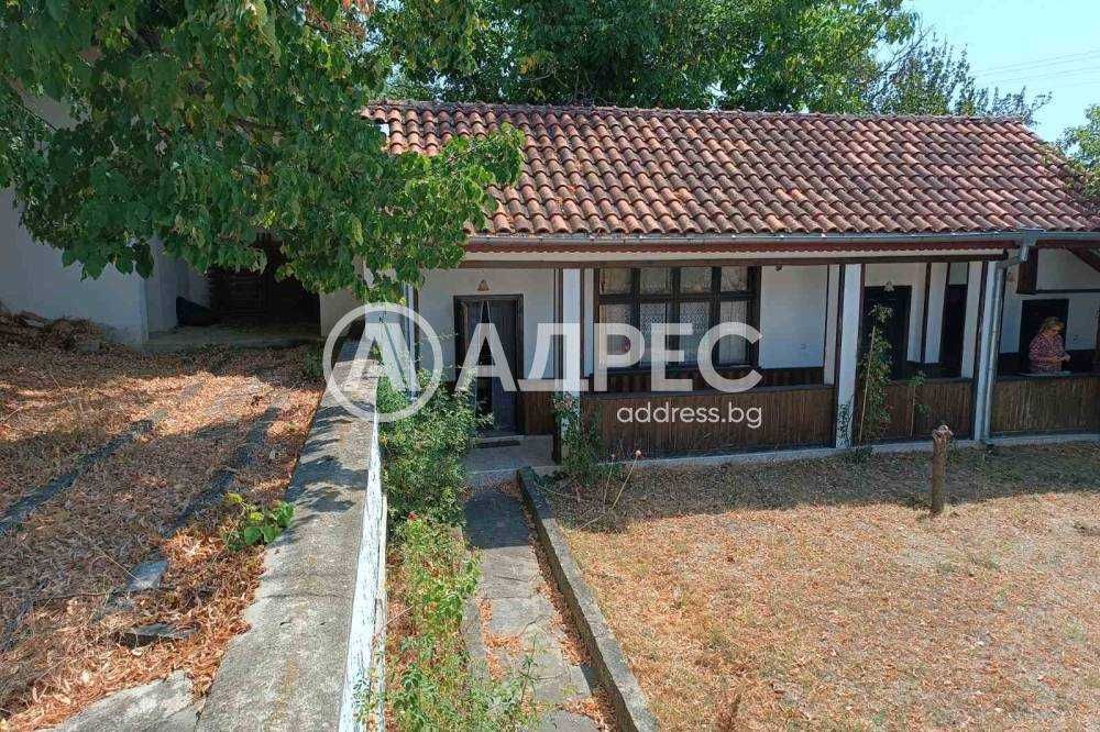 Продава се Къща в с. Каменово, Област Разград - 150 кв.м за 616 €/кв.м - Снимка #19