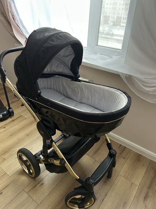 Детская коляска Junama DIAMOND