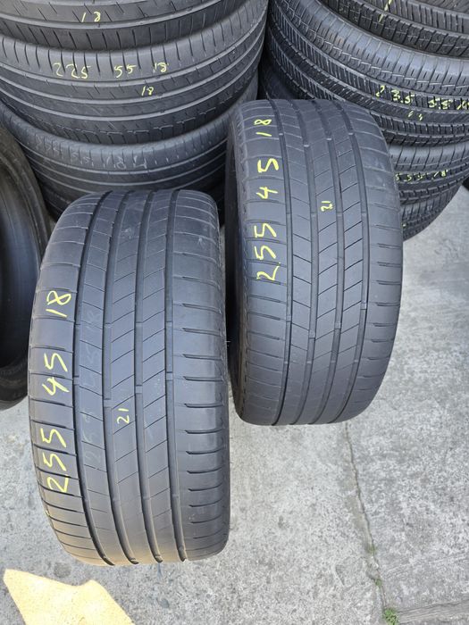 Anvelope vara 255 45 18