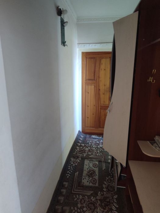 Kvartira srochna sotiladi