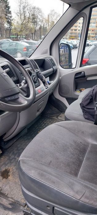 Vând Peugeot Boxer