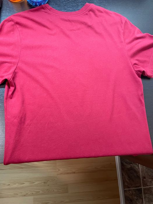 Червена Jordan тениска