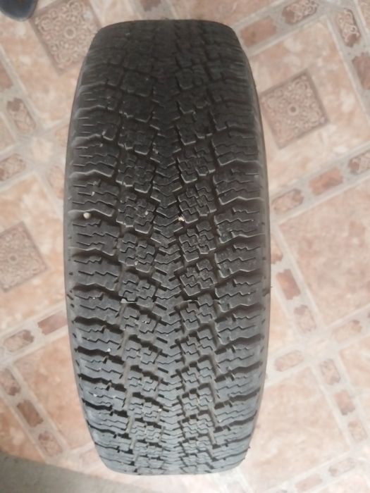 Продам шины зимние
