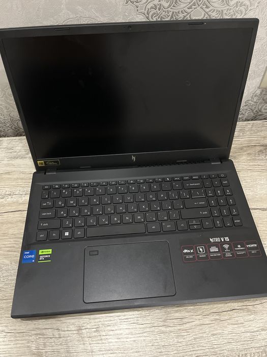 Acer nitro v15-2 oy ishlatilga yangidek