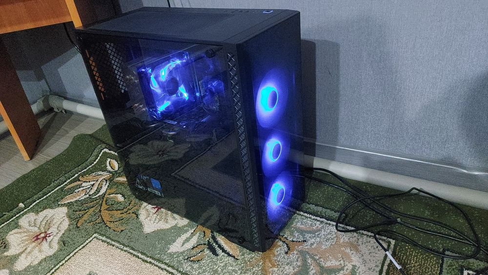 Игровой компьютер Core I7 в комплекте