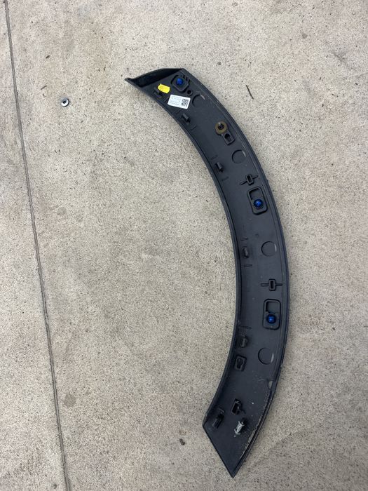 Лайсна Audi E tron