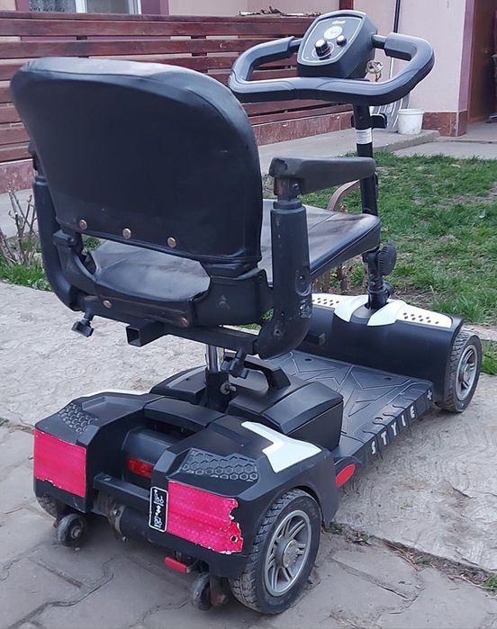 Cărucior scooter electric