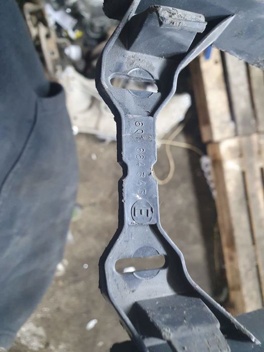 Consola centrala cotiera 6q1864343 Volkswagen Polo 4 (9N) (2001 - 2005)