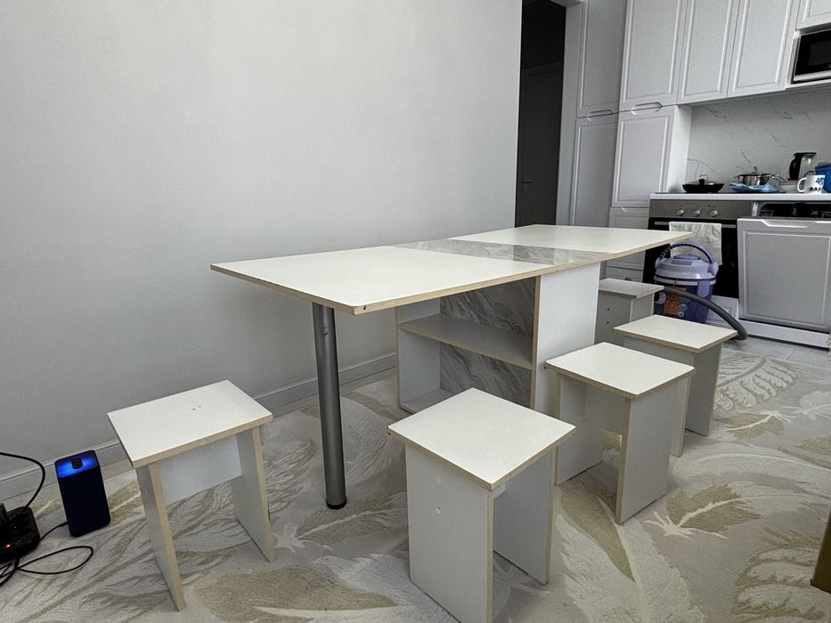 Стол книжка со стульями