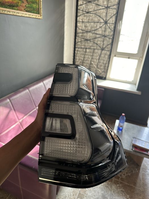 Продам фонарь прадо 150