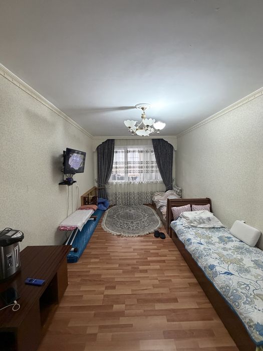 Продаётся 2 ком 8 микрорайон