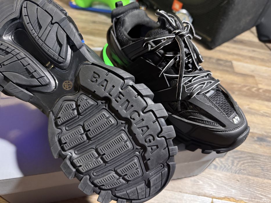 Balenciaga Track Led 42